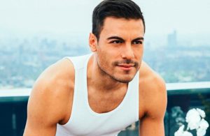 Carlos Rivera: 11 datos que no sabías del guapo tlaxcalteca