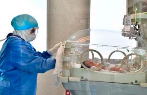 Nace primer bebé con anticuerpos contra Covid_19