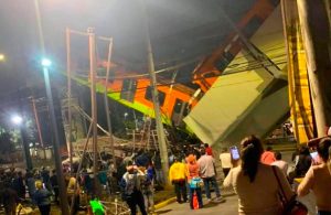 Cuerpos de personas fallecidas en accidente de metro son trasladados a Iztapalapa