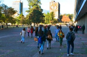 Alumnos de la UNAM podrían regresar a clases presenciales en agosto