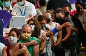 Mañana inicia vacunación de personas entre 40 y 49 años en estos municipios del Edomex