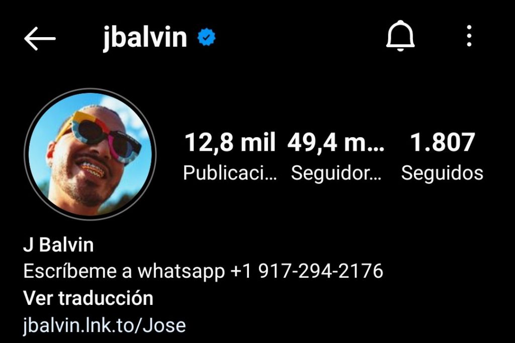 J Balvin invita a sus fans a que le escriban por WhatsApp, pero ¿es él quien responde los mensajes?