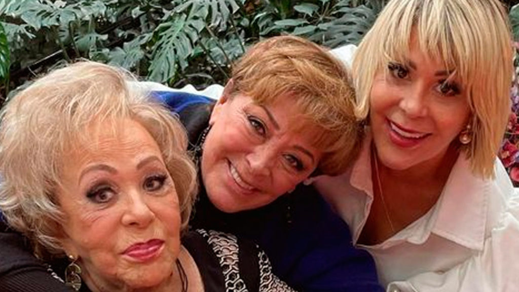 Alejandra Guzmán "se la recordó" a Adela Micha tras comentario sobre Silvia Pinal