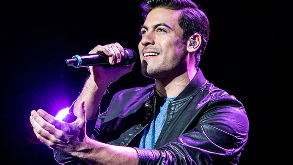 Celebra Carlos Rivera ocho nominaciones en los Premios Lo Nuestro