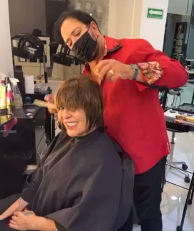 Alejandra Guzmán sorprende a todos con nuevo look