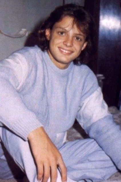 Foto de mujer se viraliza por ser idéntica a Luis Miguel