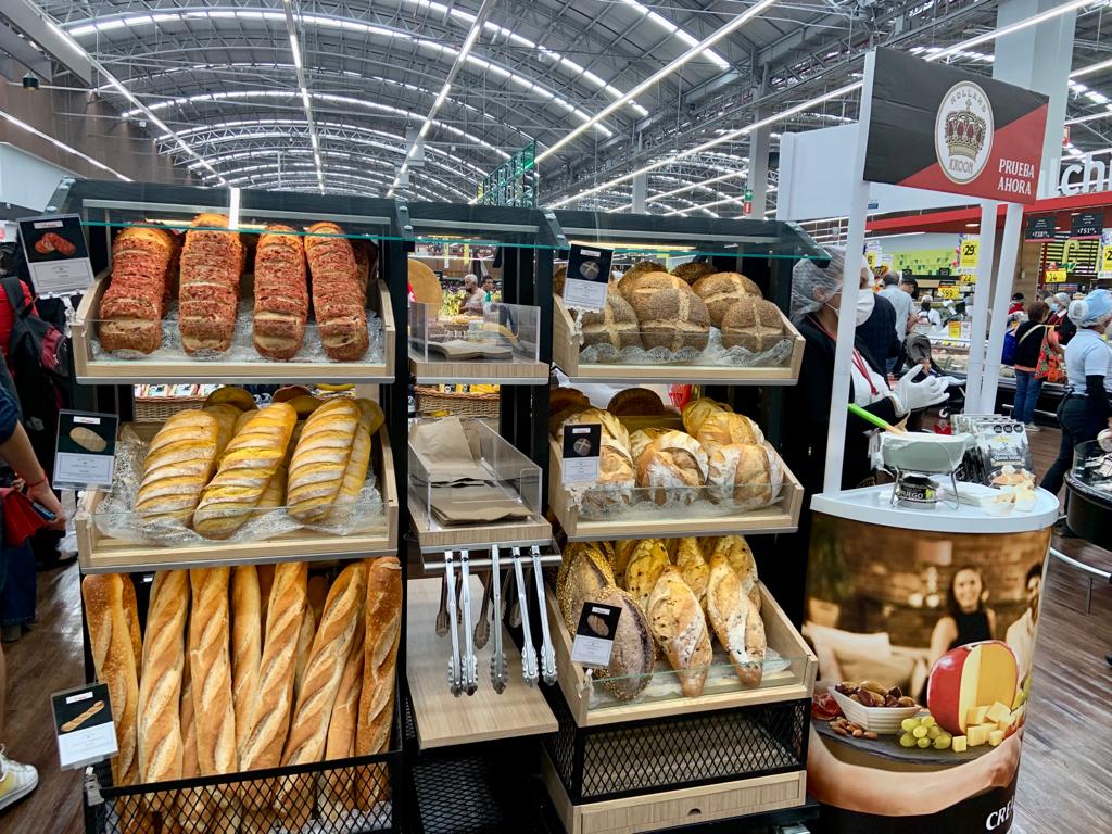 Soriana inicia su programa de remodelaciones 2023 en Híper Pilares y Tlatelolco