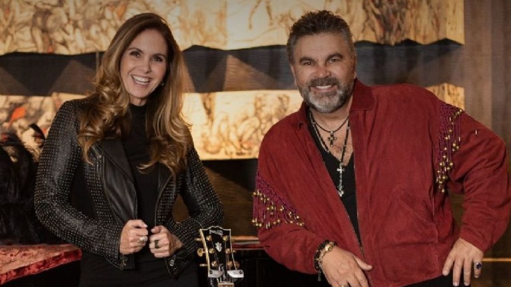 Lucero y Mijares se presentaron en el Arena 1 de San Miguel y sorprendieron a sus fans al interpretar un tema de Gian Marco.