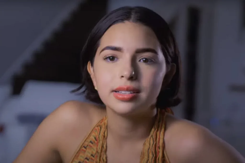 La famosa cantante mexicana, Ángela Aguilar reconoció que todos los comentarios negativos la lastiman profundamente.