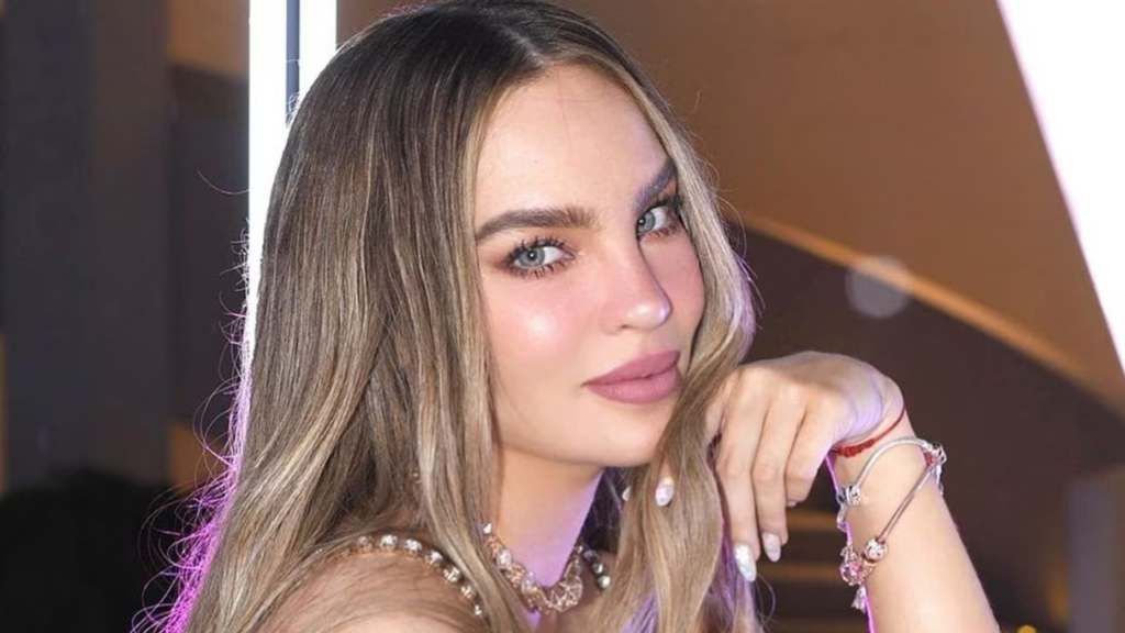 Belinda anunció a través de su cuenta oficial de Instagram que firmó con una famosa disquera, para así dar a conocer su regreso a la música pop. 