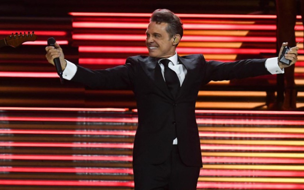 Con tres presentaciones “sold out”, "El Sol de México", Luis Miguel inició su gira 2023 por los Estados Unidos.