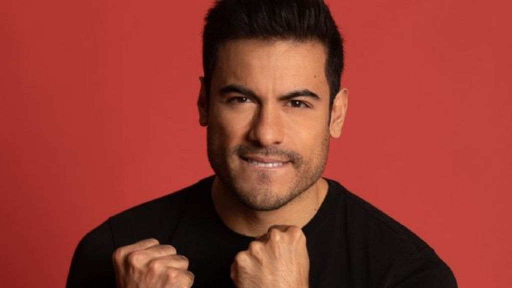 El cantante mexicano, Carlos Rivera se sinceró sobre su nueva etapa como papá y la importancia que le da a su familia.
