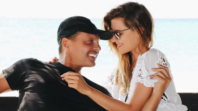 Este viernes, Luis Miguel celebró su cumpleaños número 54 rodeado de su familia, en especial de su hija, Michelle Salas