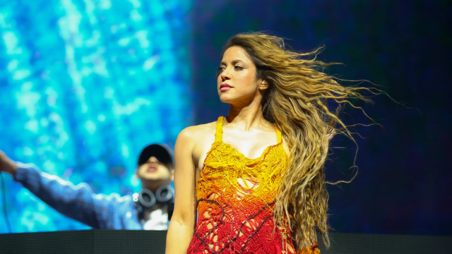 Shakira ha consolidado su posición como uno de los íconos del panorama musical latino al recibir varios premios.