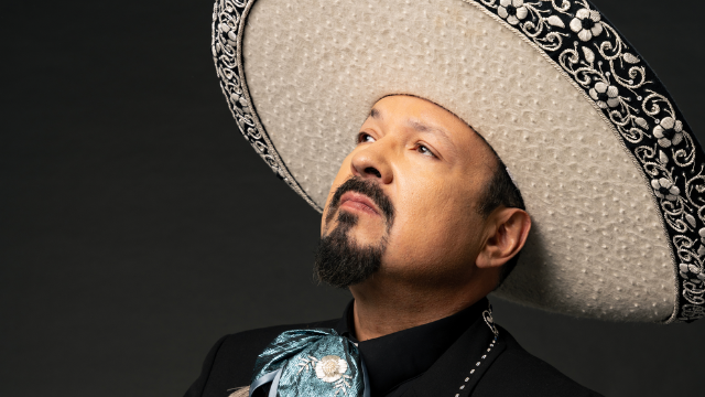 Pepe Aguilar recientemente reveló en una entrevista la importancia que tiene para él dejar su testamento listo.