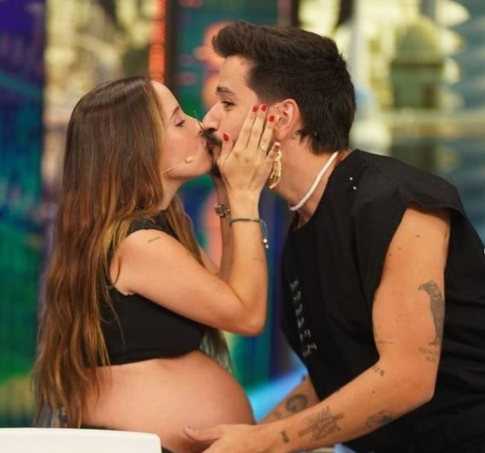 ¡Camilo y Evaluna esperan a Amaranto: revelan el significado del nombre de su bebé no binario!