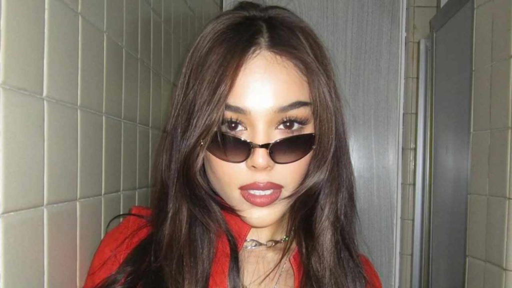 ¡Danna Paola se une a la fiebre de RBD! ¿La próxima estrella del musical "Sálvame"?