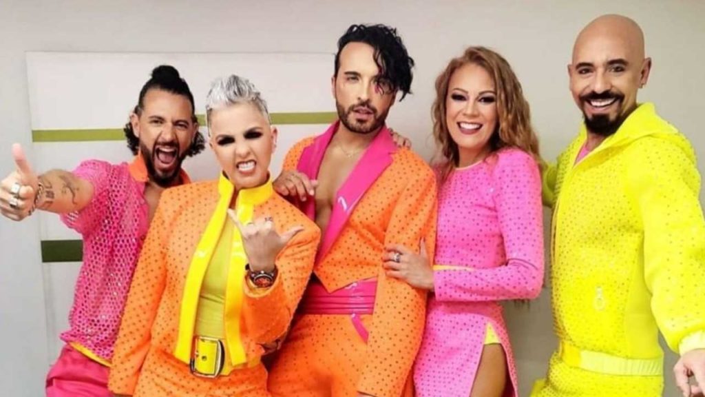 ¡Kabah incendia TikTok con nuevo trend de "La Calle de las Sirenas"!