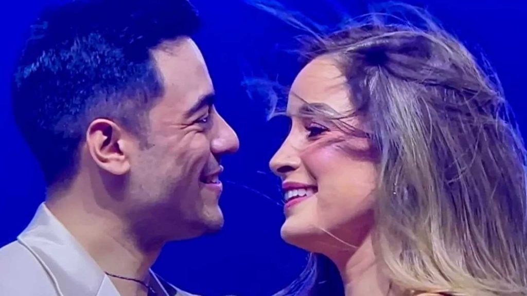 Cynthia Rodríguez envía romántico mensaje a Carlos Rivera tras cantar juntos