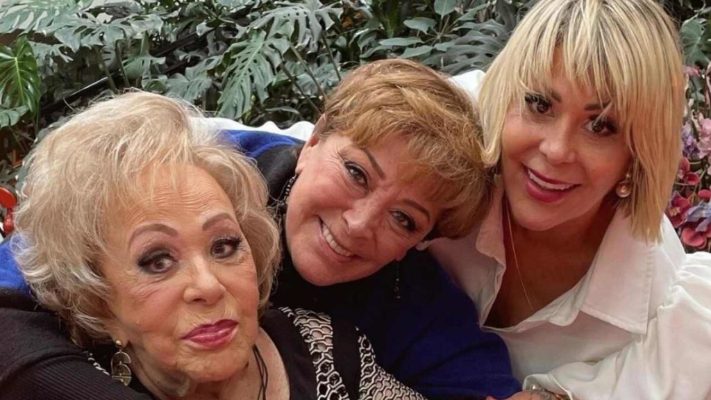 Alejandra Guzmán enfrenta problemas de salud mientras Silvia Pinal mejora en el hospital