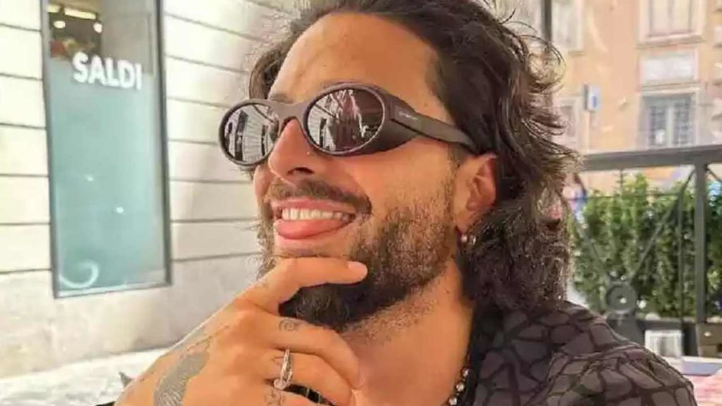¡Maluma ya prepara serie de su vida en conjunto con su papá!