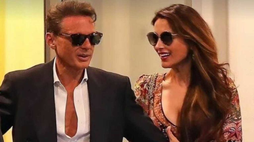 ¡Luis Miguel NO se casó! ¿Cuál es el VERDADERO motivo por el que escondió el anillo?