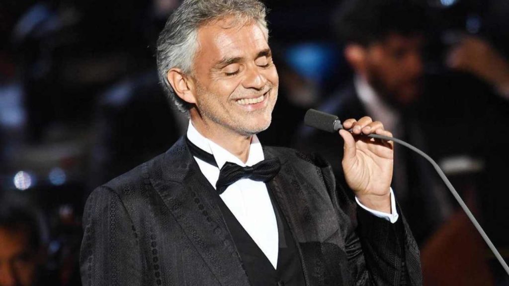 Andrea Bocelli confiesa la verdadera razón de su ceguera