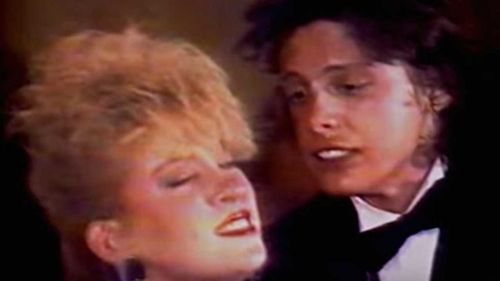 ¡Yuri revela su preocupación por la salud vocal de Luis Miguel!