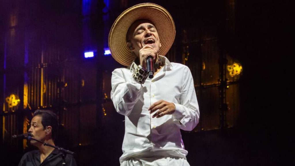 ¡Café Tacvba celebra 35 años con un concierto inolvidable!