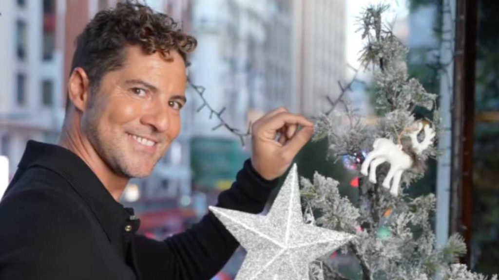 David Bisbal reinventa los clásicos navideños con su toque personal