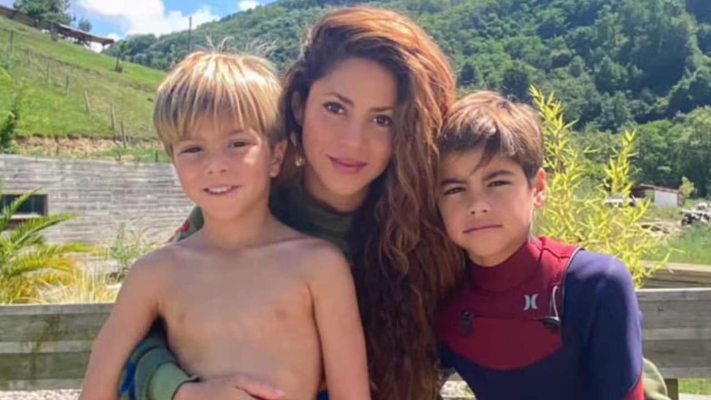 Shakira celebra el debut musical de sus hijos, Milan y Sasha
