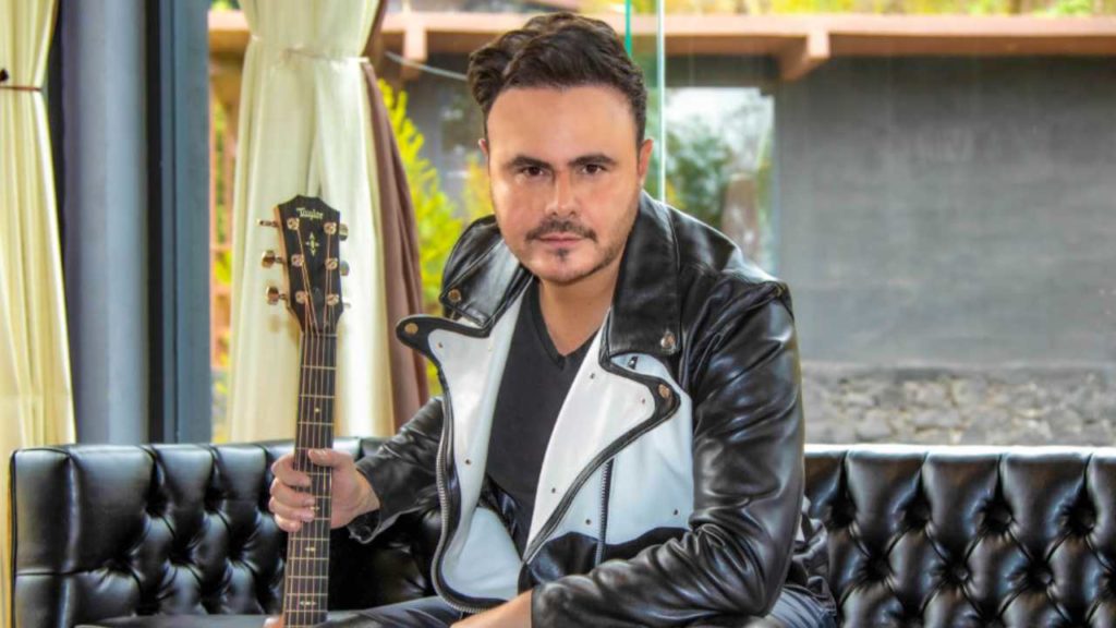 Mercurio convoca a José Luis Roma como tercer “friend” para su gran show