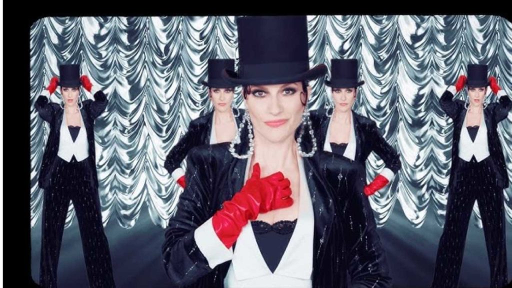 Laura Pausini revive "¿Por qué te vas?"